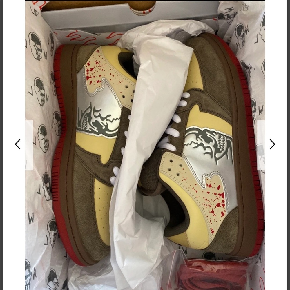 Warren lotas reapers shoes, rare , dust bag/tshirt